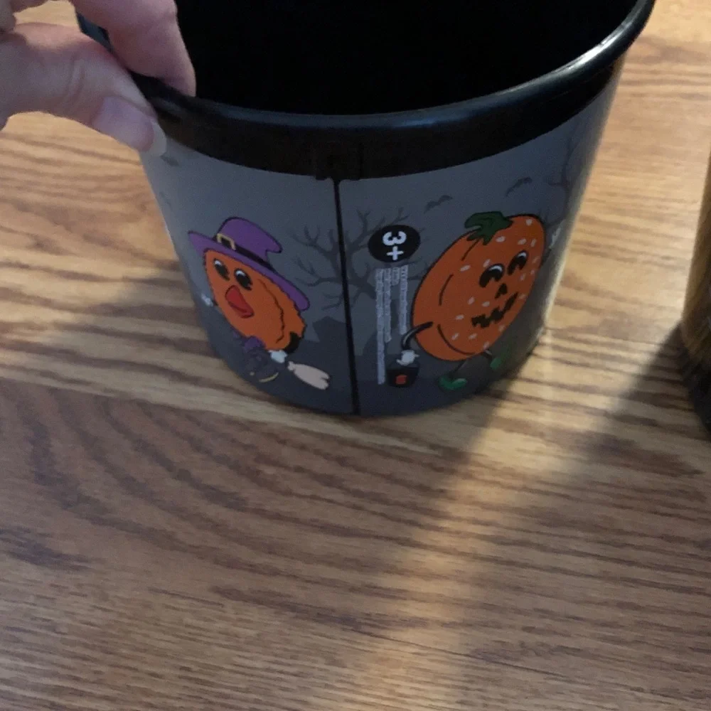 🛍️ Burger King Halloween Candy Bucket Set